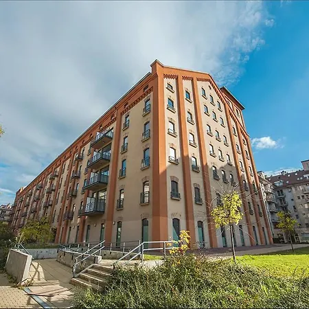 Loft *